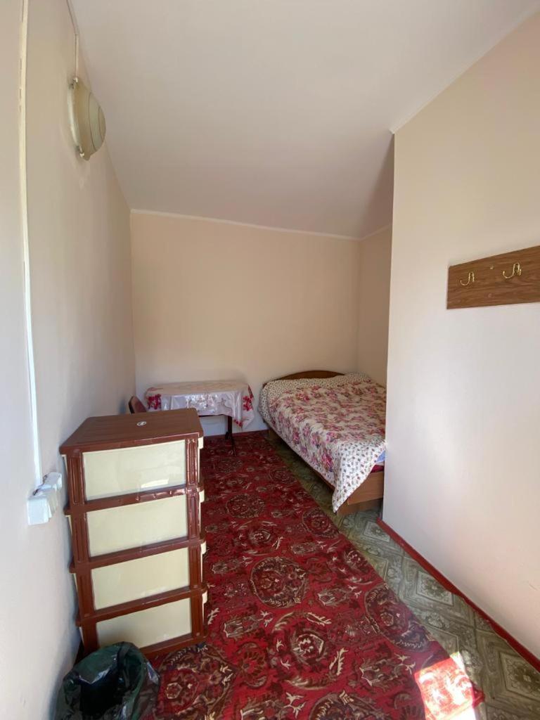 Guest House Regina Bulan Sogottuu Eksteriør bilde